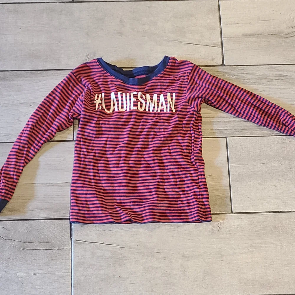🍋‍🟩Carters Ladies Man pajama top🧁